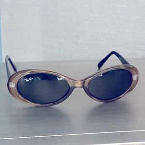 Classic Ray Ban Vintage Beyoncé style shades